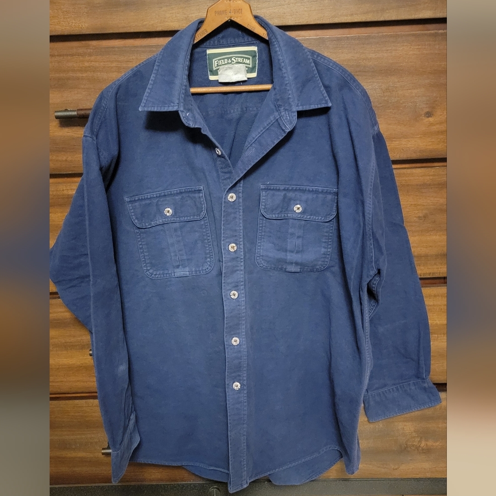 FIELD & STREAM HEAVY WEIGHT BUTTON DOWN